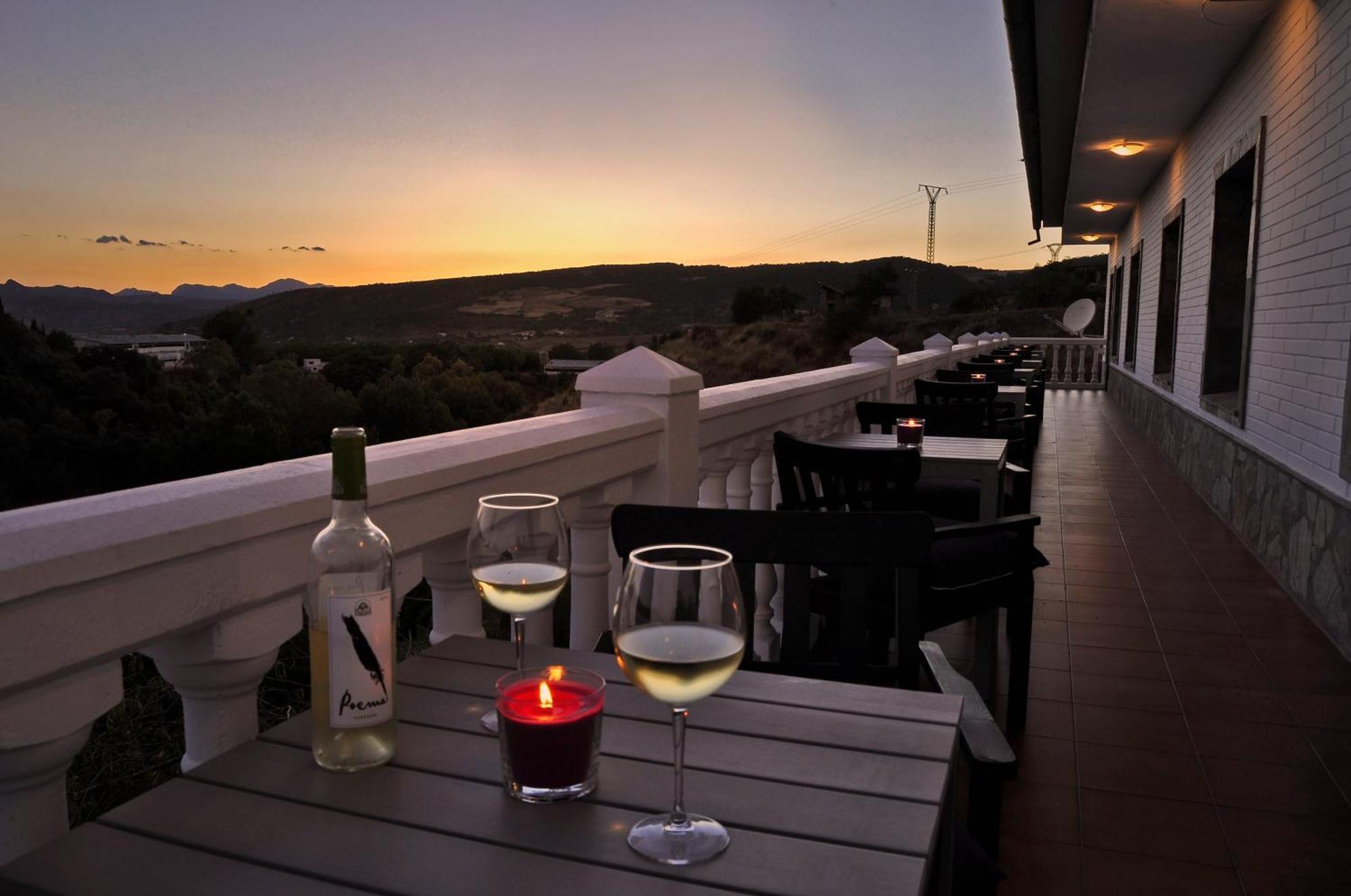 Villa Ignacia B&B - Naturaleza Entre Ronda Y Setenil Арриате Экстерьер фото